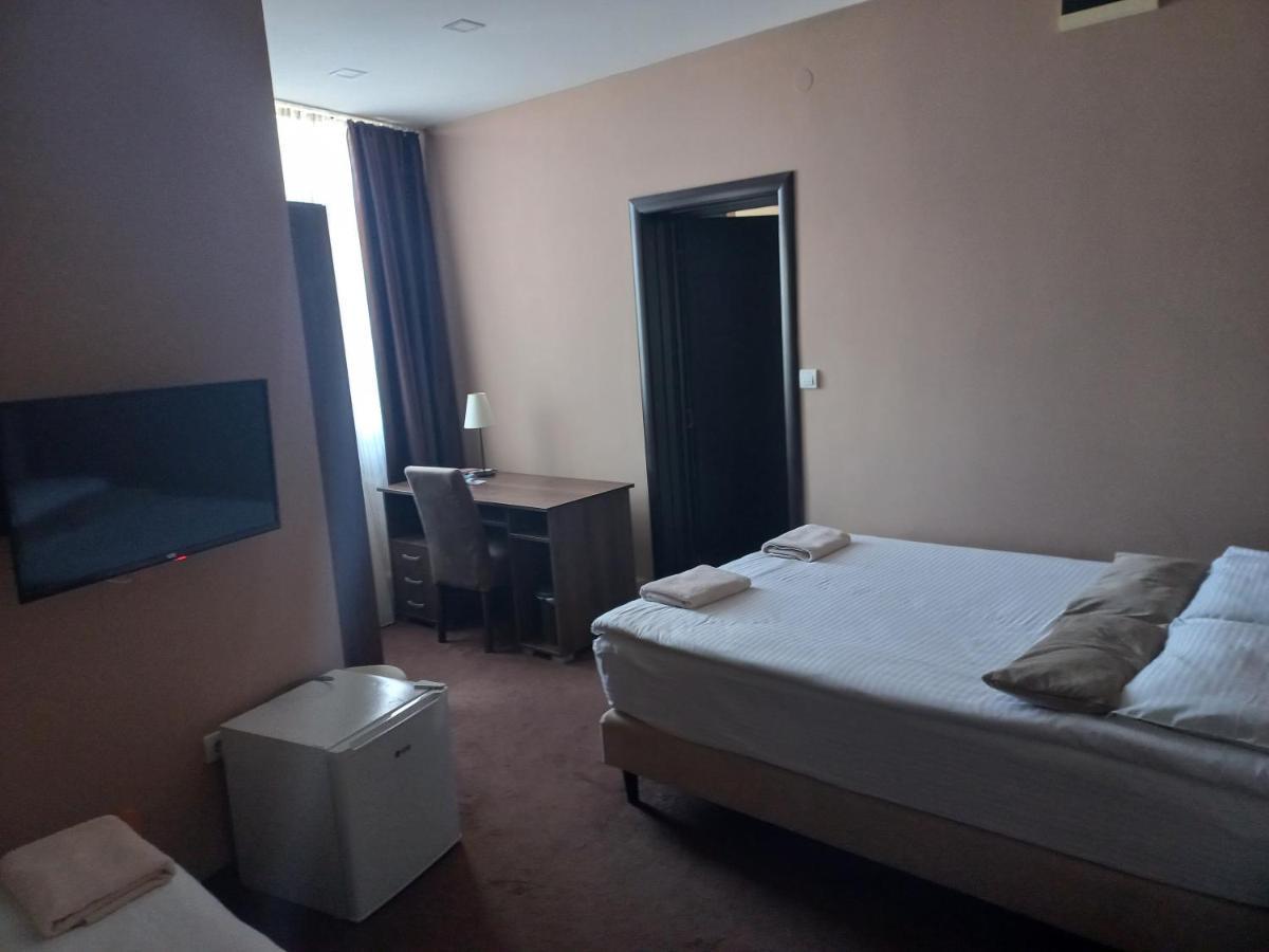 Hotel Usce Шабац Экстерьер фото