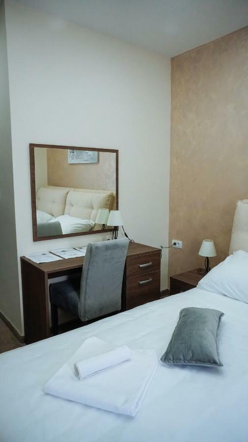 Hotel Usce Шабац Экстерьер фото